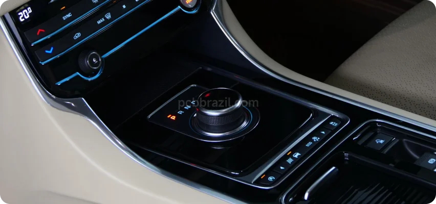 PCB com alta Tg - Eletrónica automóvel